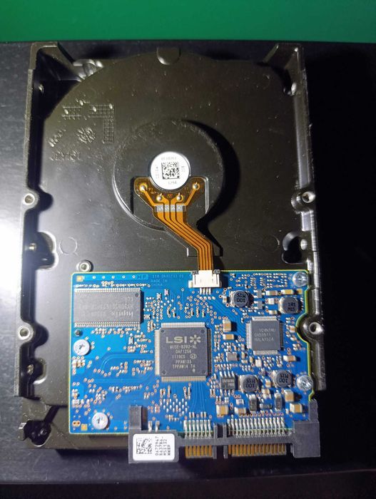 Hitachi 3,5" 1Tb (HDS721010CLA632)