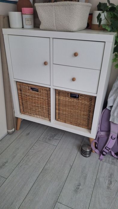 Ikea kallax + kosze