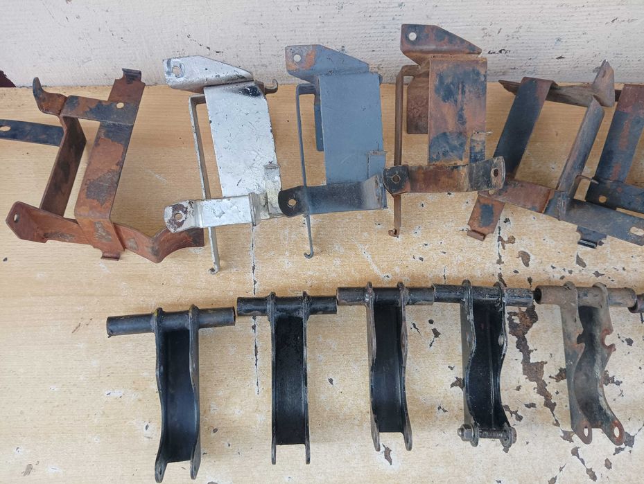 SHL - WFM - WSK - półki pod akumulator + mocowania silnika - (12.11)