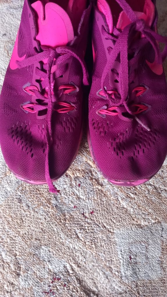 Buty sportowe Nike r.37