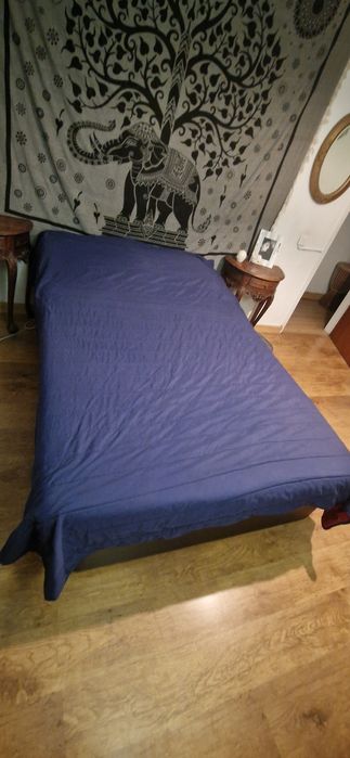 Cama de casal + colchão Ikea com arrumação por baixo 140cm/200cm