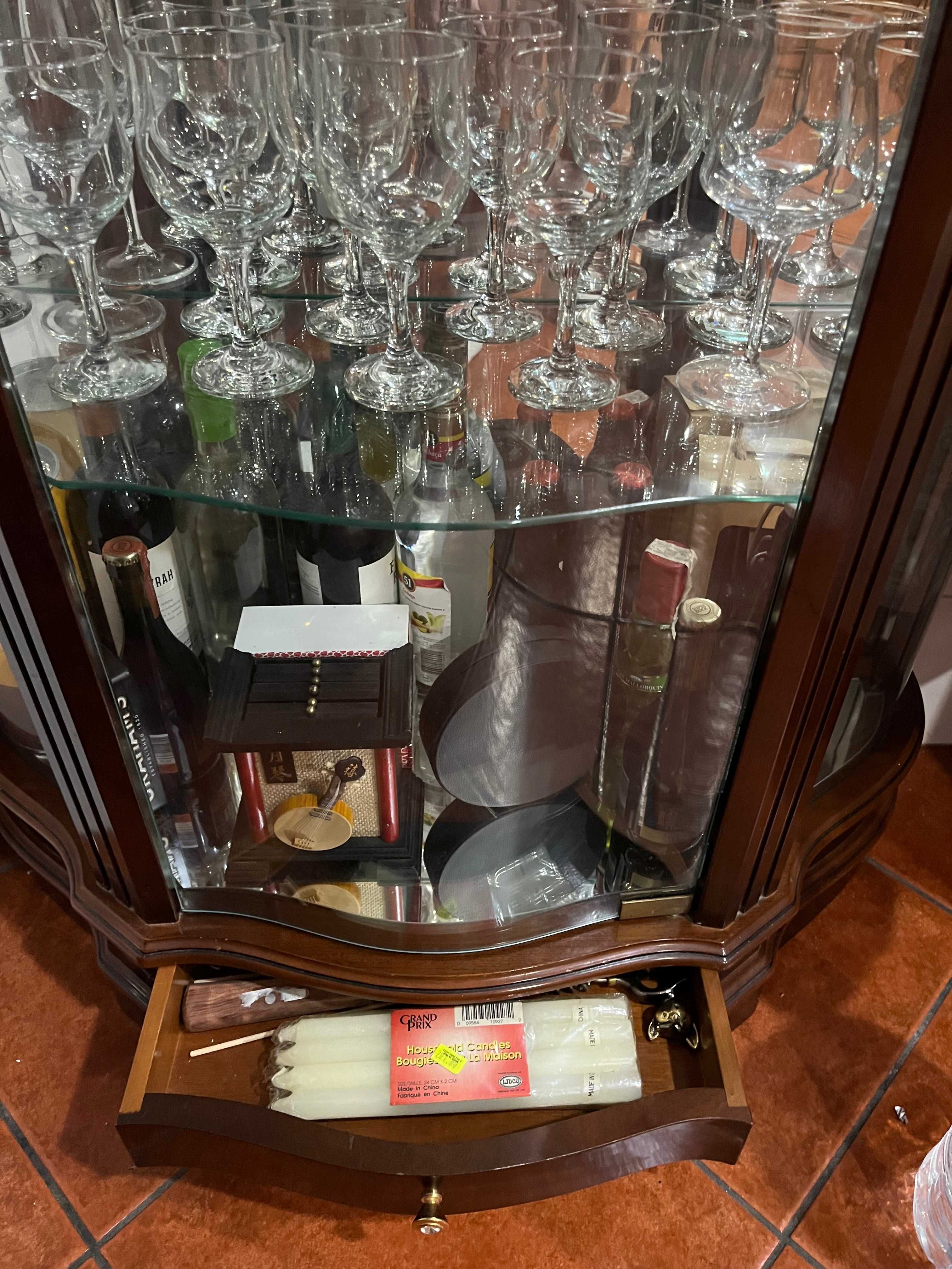 Vitrine de sala de jantar