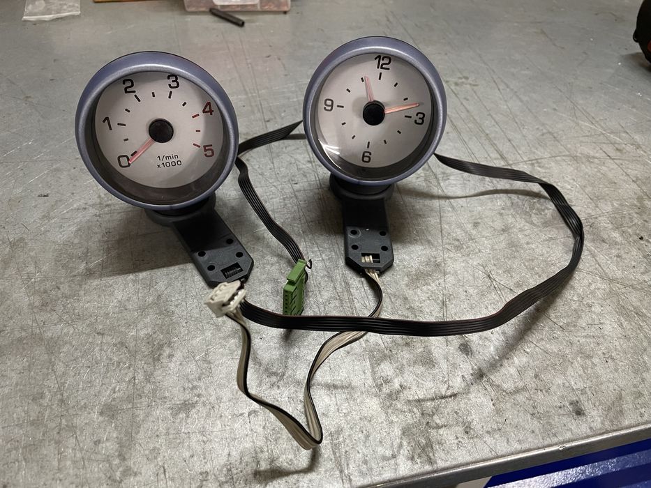 Тахометр і годинник Smart 450 DIESEL ріжки рожки