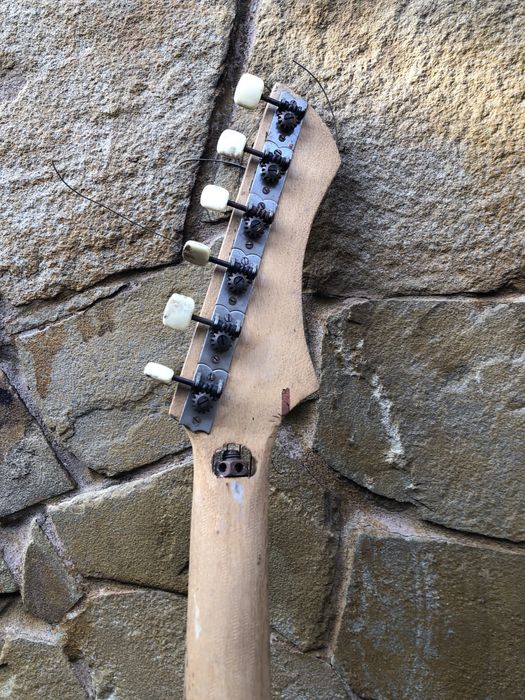 Электро гитара . Самодельная