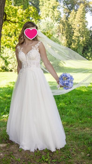 Śliczna suknia ślubna ivory 38