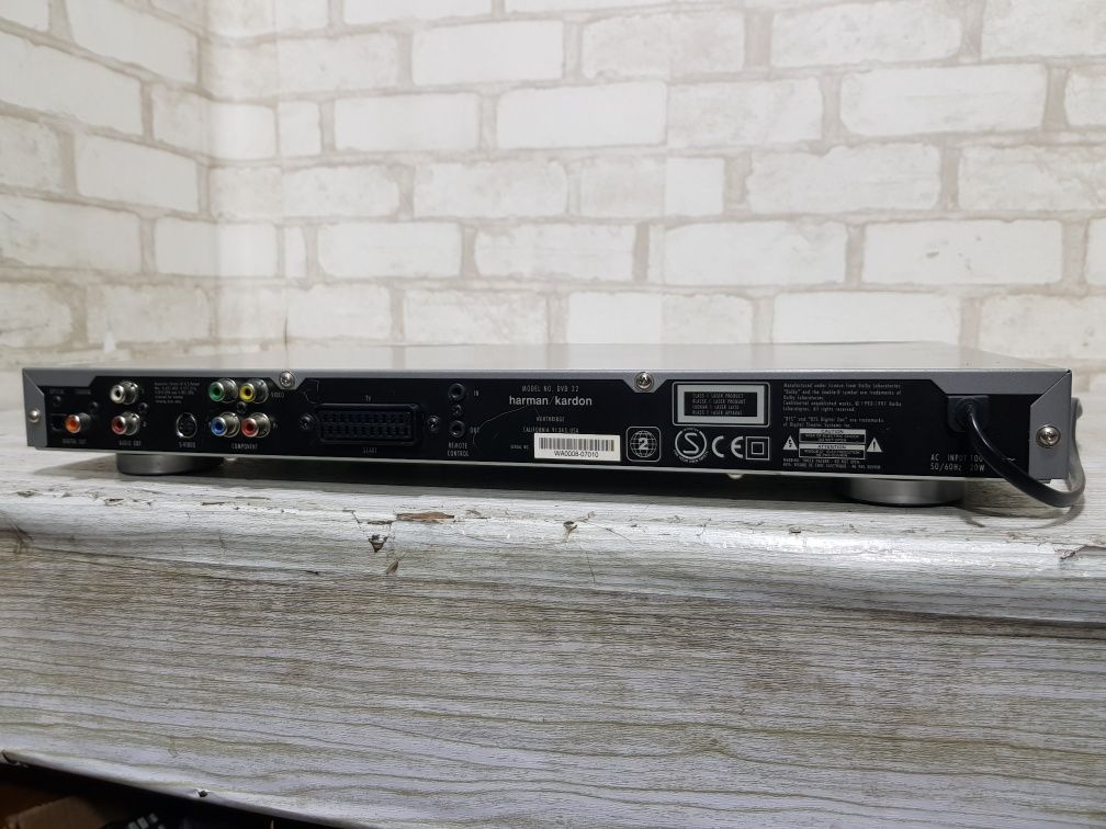 Програвач DVD/CD HARMAN KARDON DVD 22, ЦАП: 192кГц/24біт