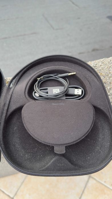 Słuchawki Bose NC 700