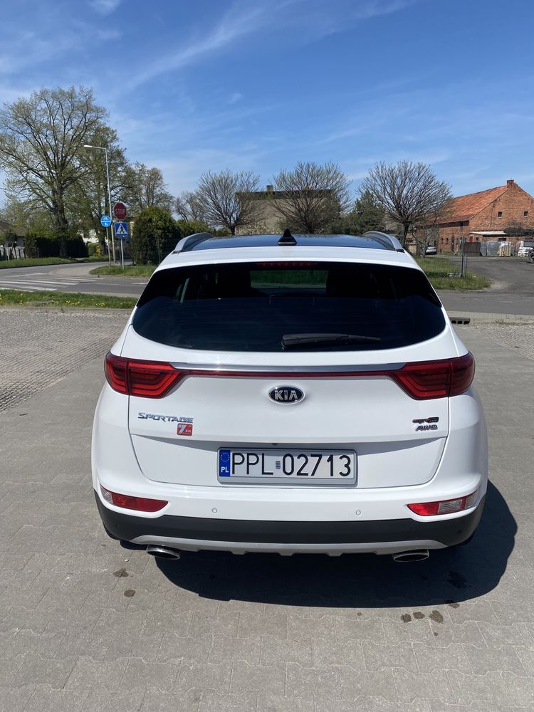 Kia Sportage GT-Line 2.0 CRDI  4 WD  Najbogatsza Wersja Business Line