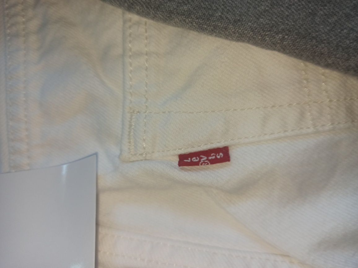 Фірмові шорти Levi's чоловічі. 24/32 розмір. Оригінал.
