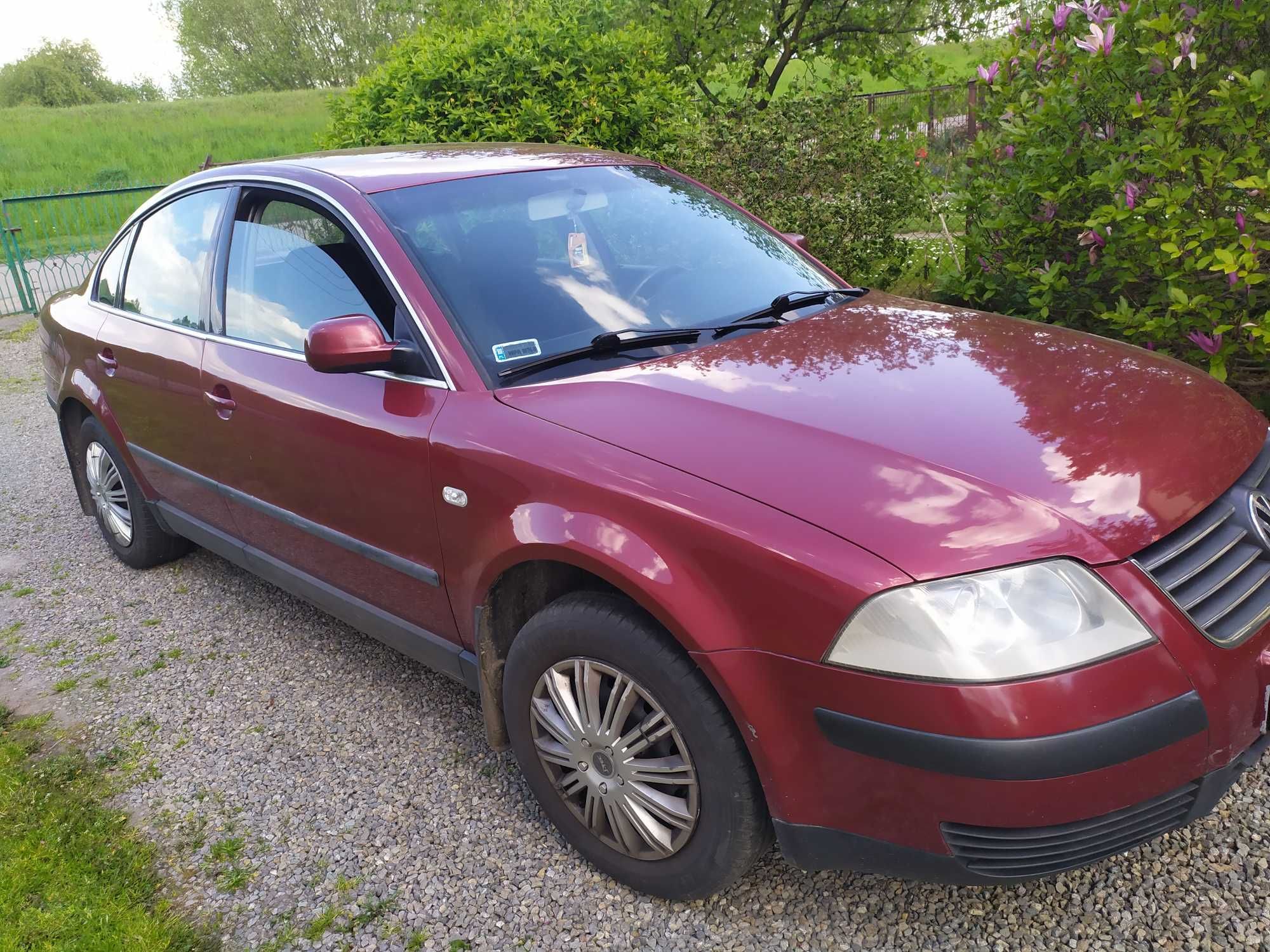 Passat 1.9 TDI-130 koni-klimatyzacja-dwa komplety kół