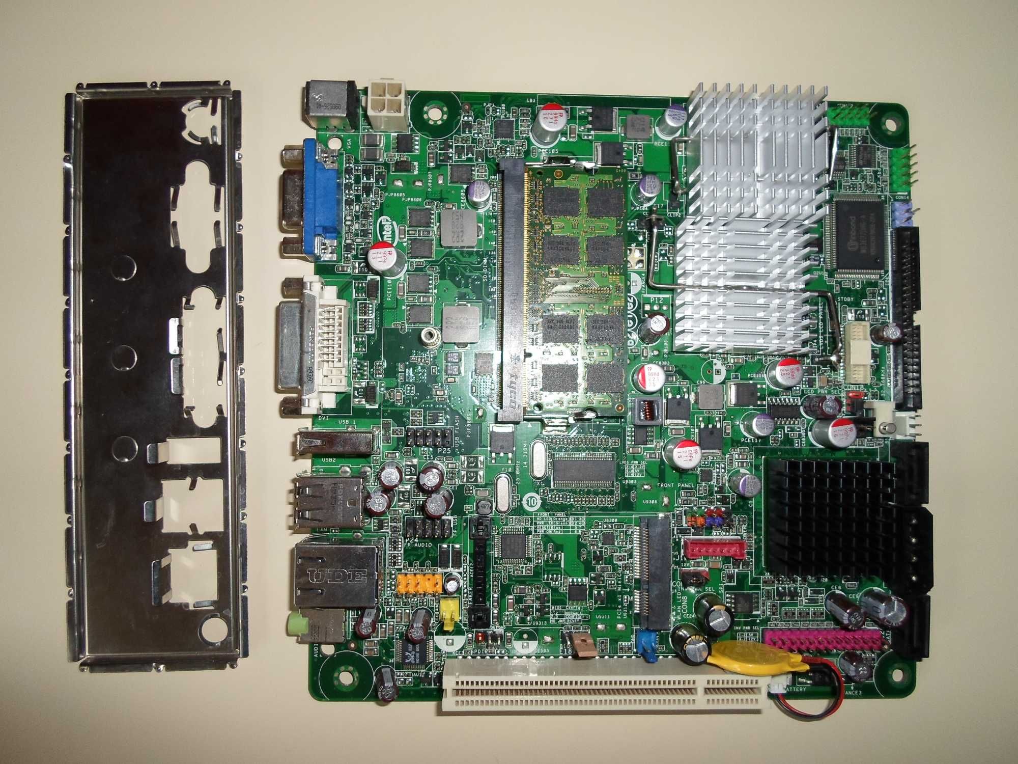 Intel D945GSEJT + 2GB