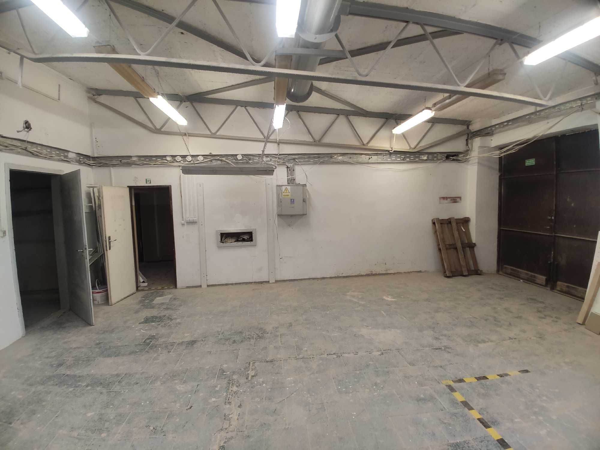 Hala produkcyjna w okolicach Mikołowa 280 m kw,rampa, ogrzewana.