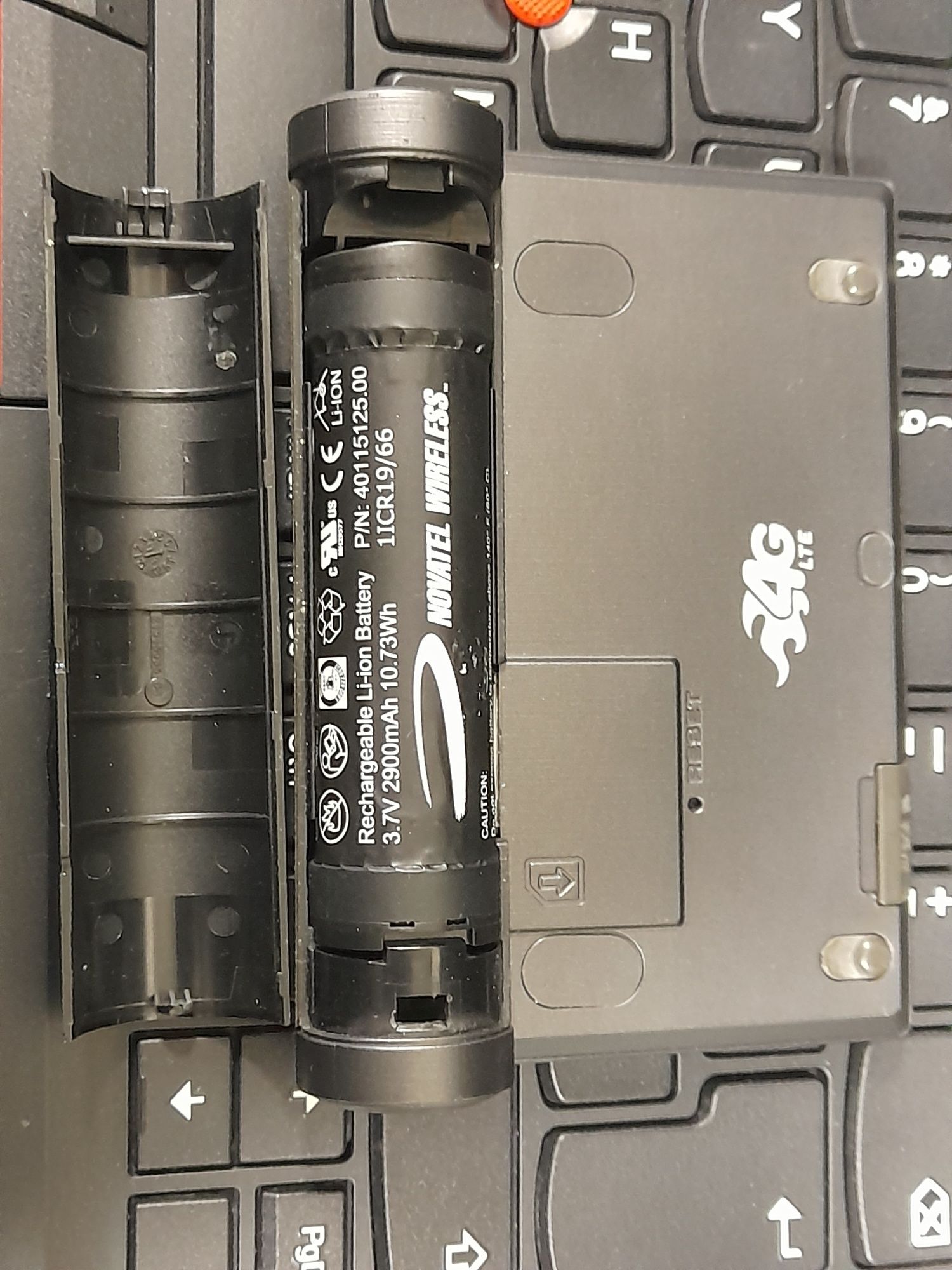 Роутер 4G WiFi Novatel 5792 MiFi
