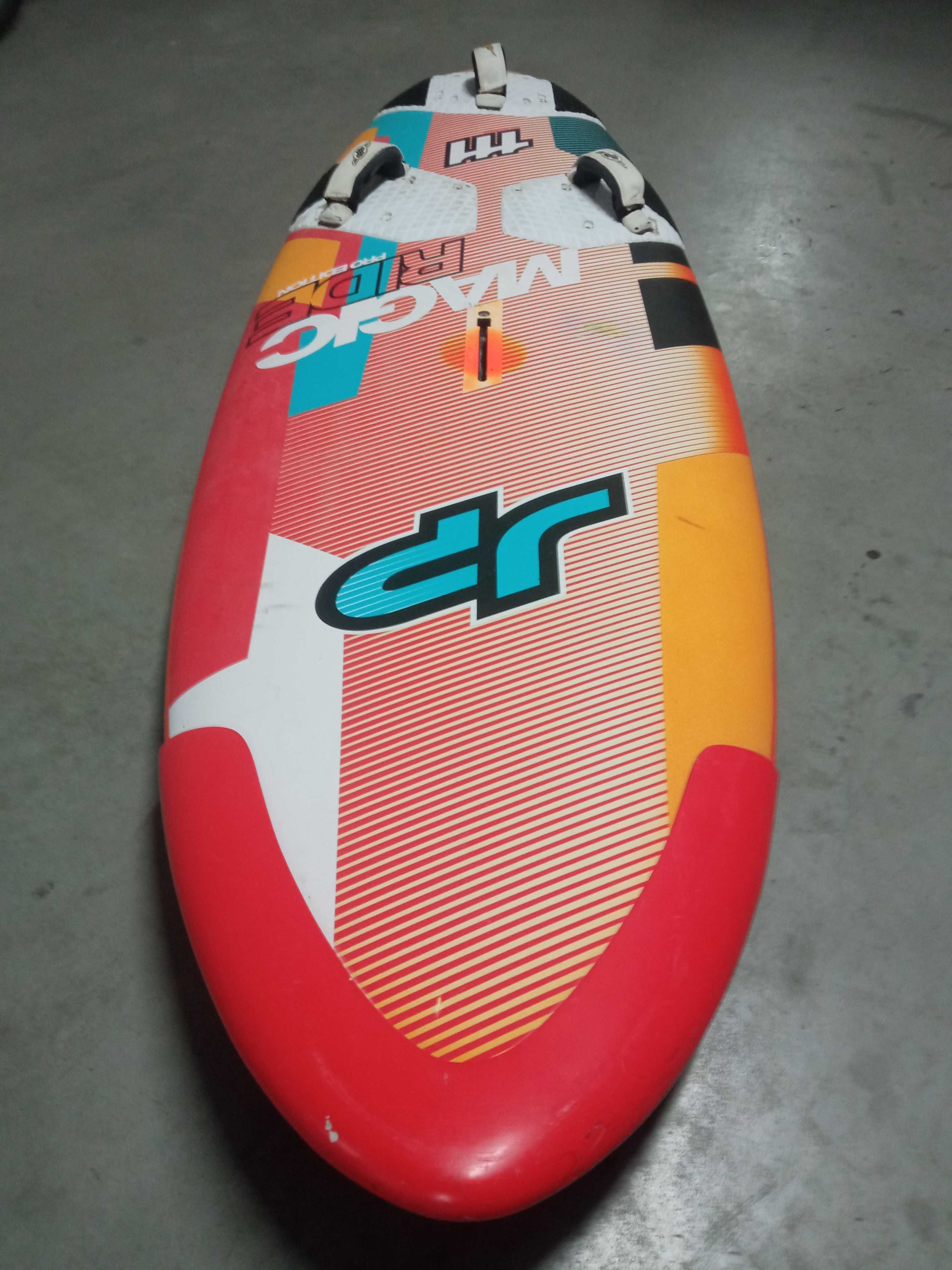 Deska Windsurfingowa JP. Magic Ride 111 w wrsji PRO (carbon)