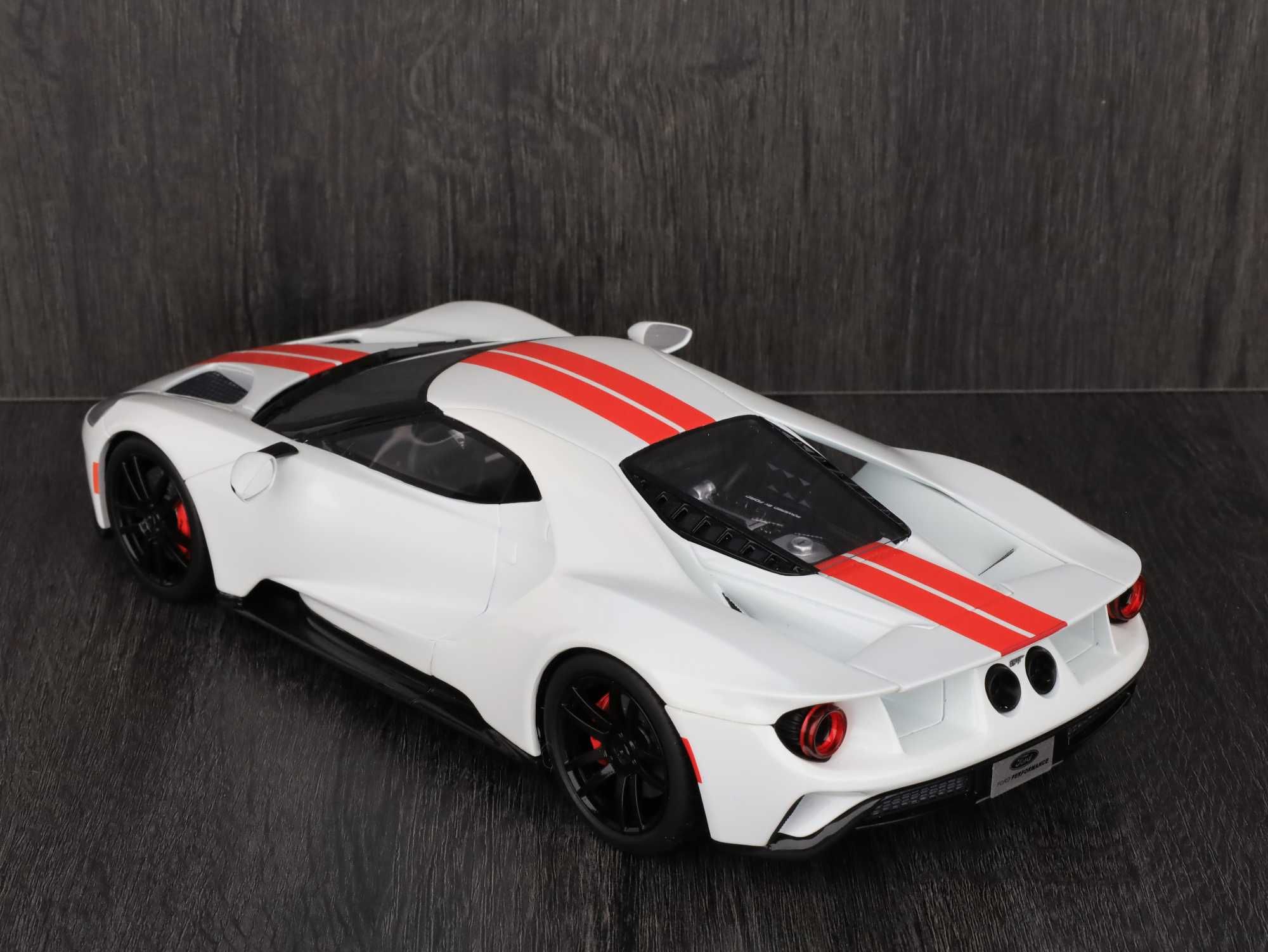 Ford GT 1:18 GT Spirit