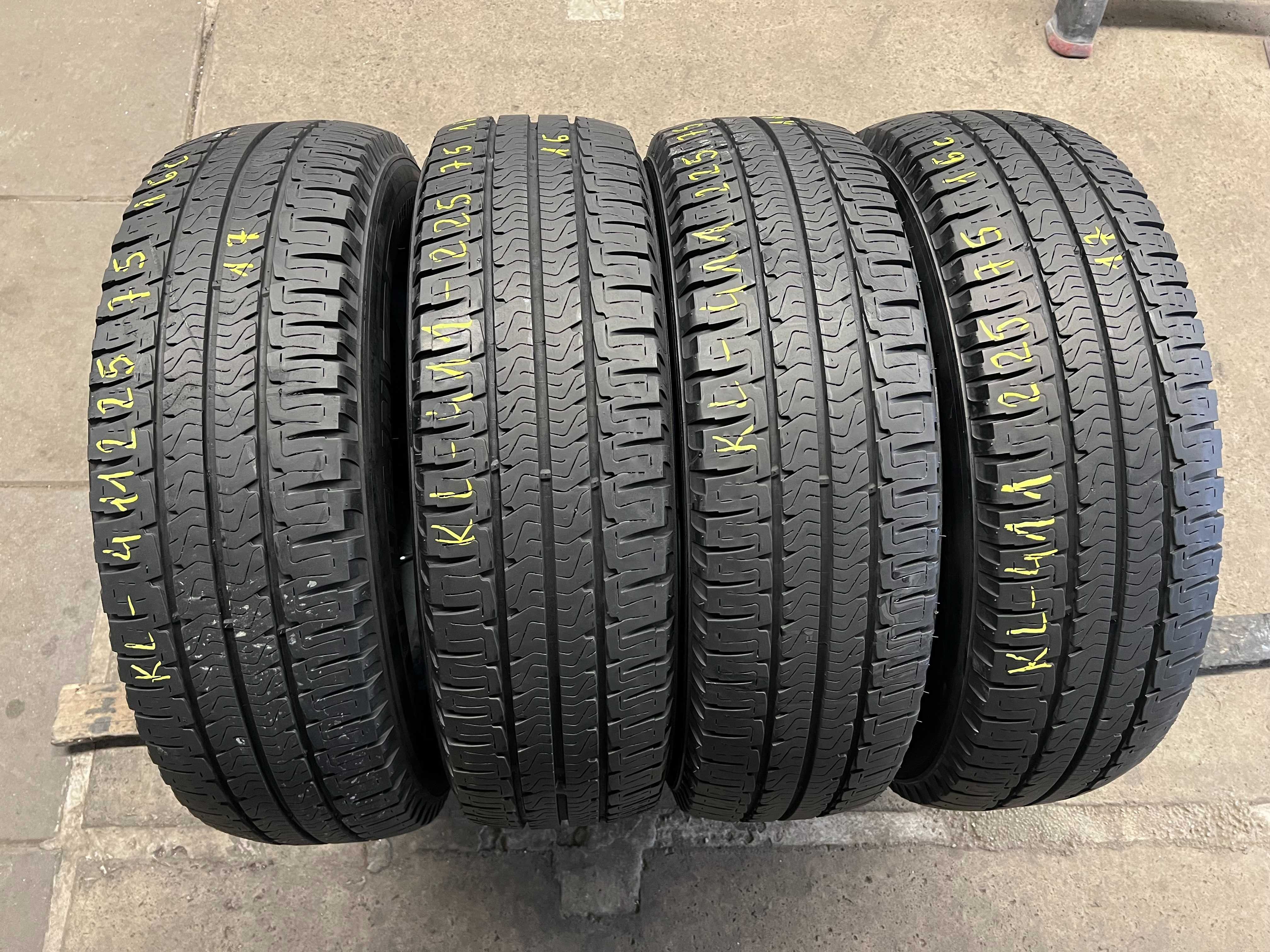 Opony letnie 225/75/R16C Michelin Agilis Camping - 4 sztuki