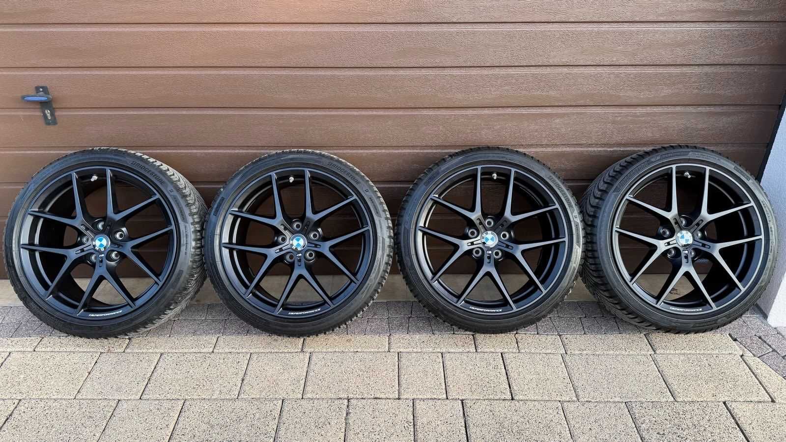 Koła BMW Serii 1 (F40), 2 (F44), Y-Spoke 554M R18, M Performance