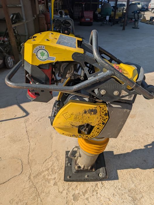 Вібронога Bomag BT65G Вибротамбовка Вибронога Вібролапа