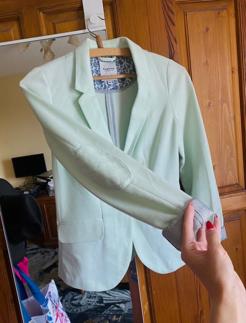 Marynarka Reserved miętowa żakiet blazer łaty guzik XS