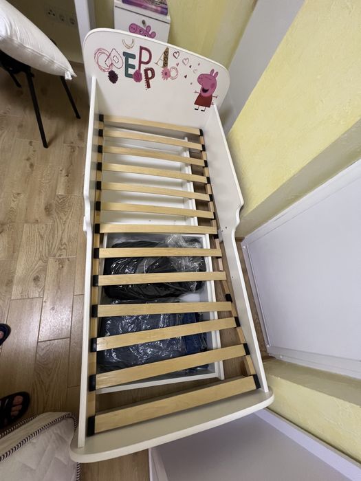 Ліжко дитяче