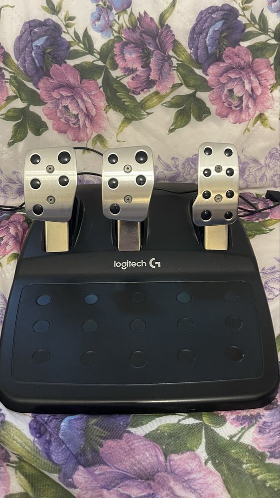 Kierownica Logitech g29