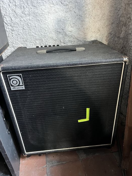 Ampeg amplificador de baixo