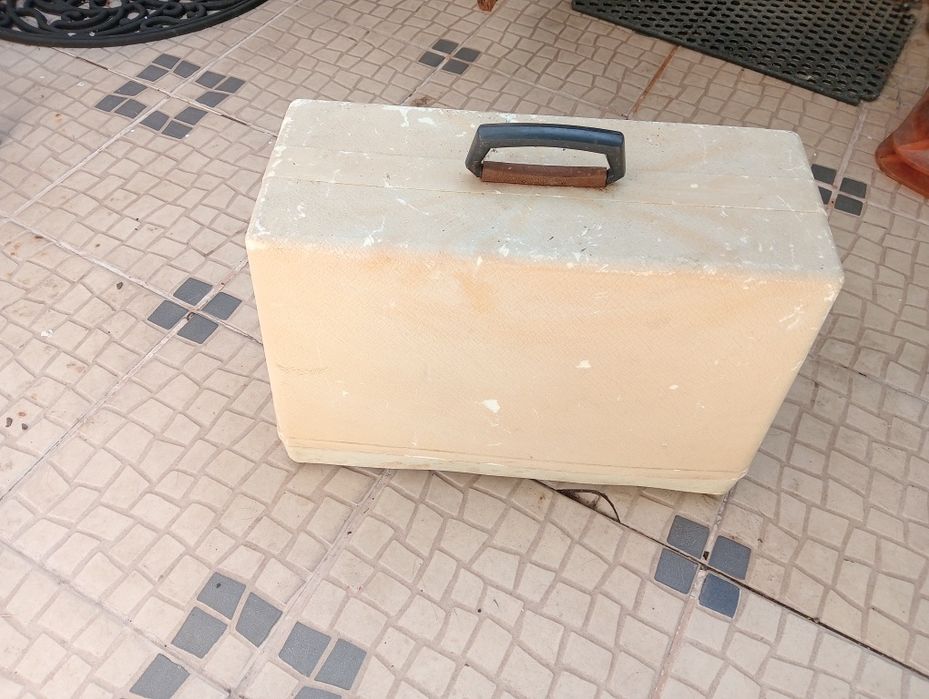 Máquina de costura elétrica com motor  nova