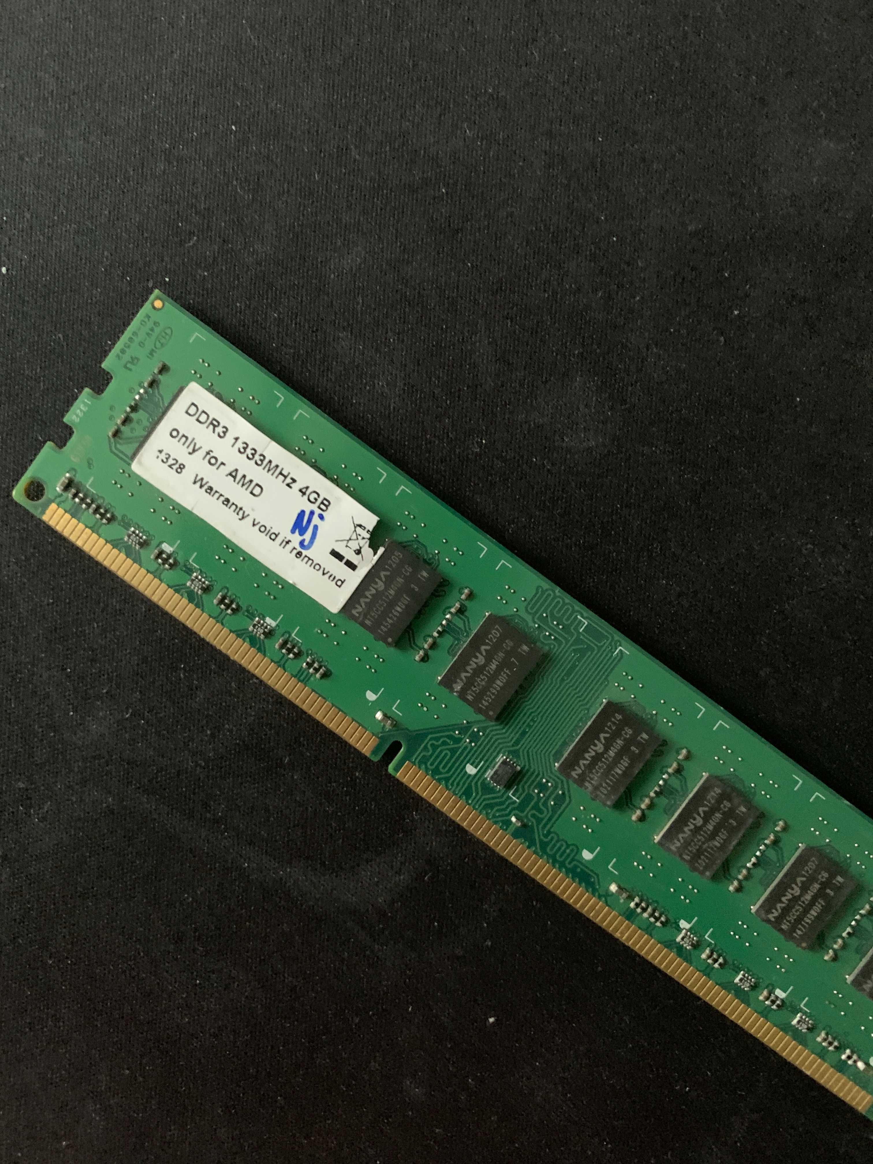 Пам'ять RAM DDR3 / 4 Гб / 2 Гб