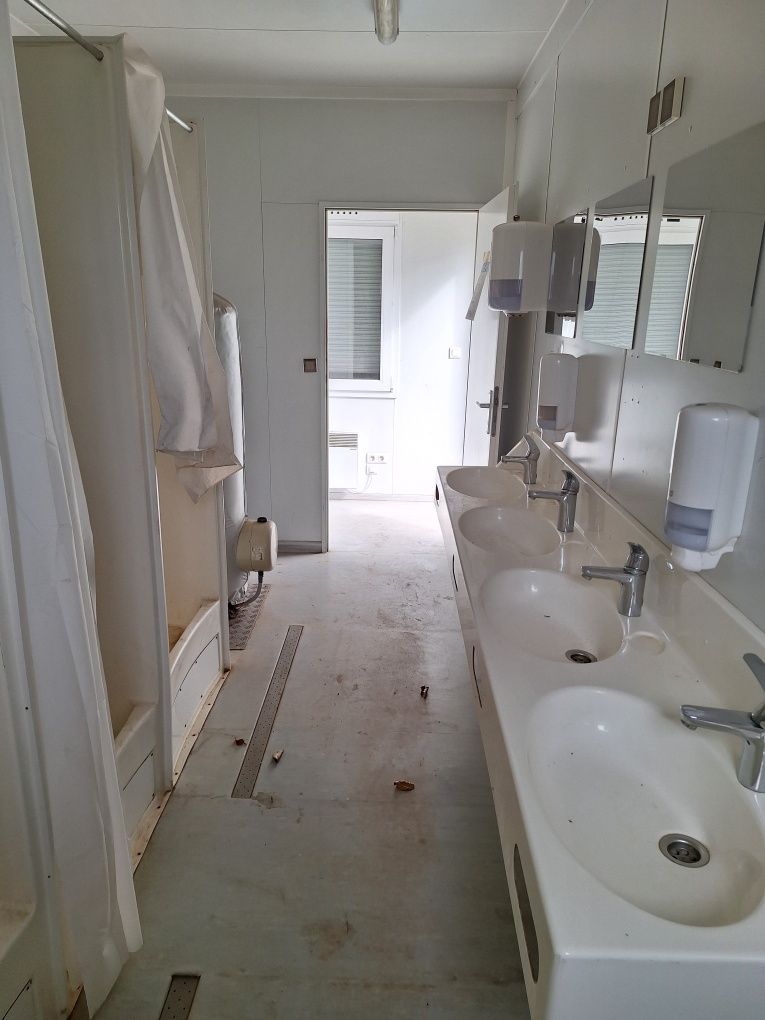 Kontener sanitarny budowlany socjalny Containex Prysznicowy 6x2.5m