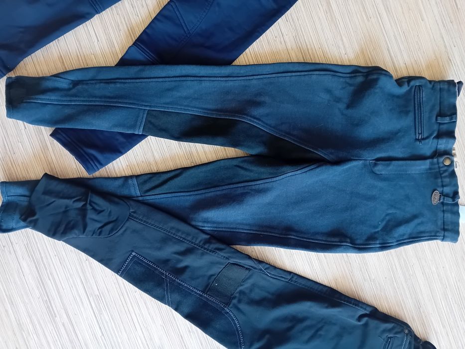 Zestaw 3 sztuki bryczesów rozmiar 142 cm spodnie do jazdy konnej