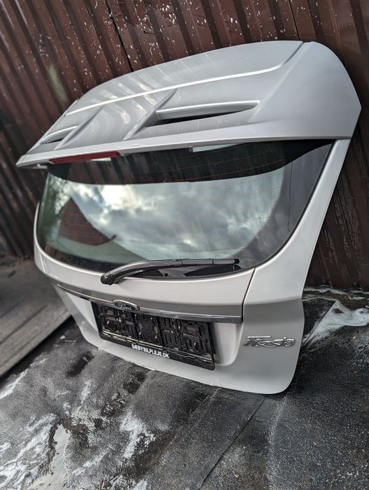 Ляда ford fiesta mk7 ST хетчбек