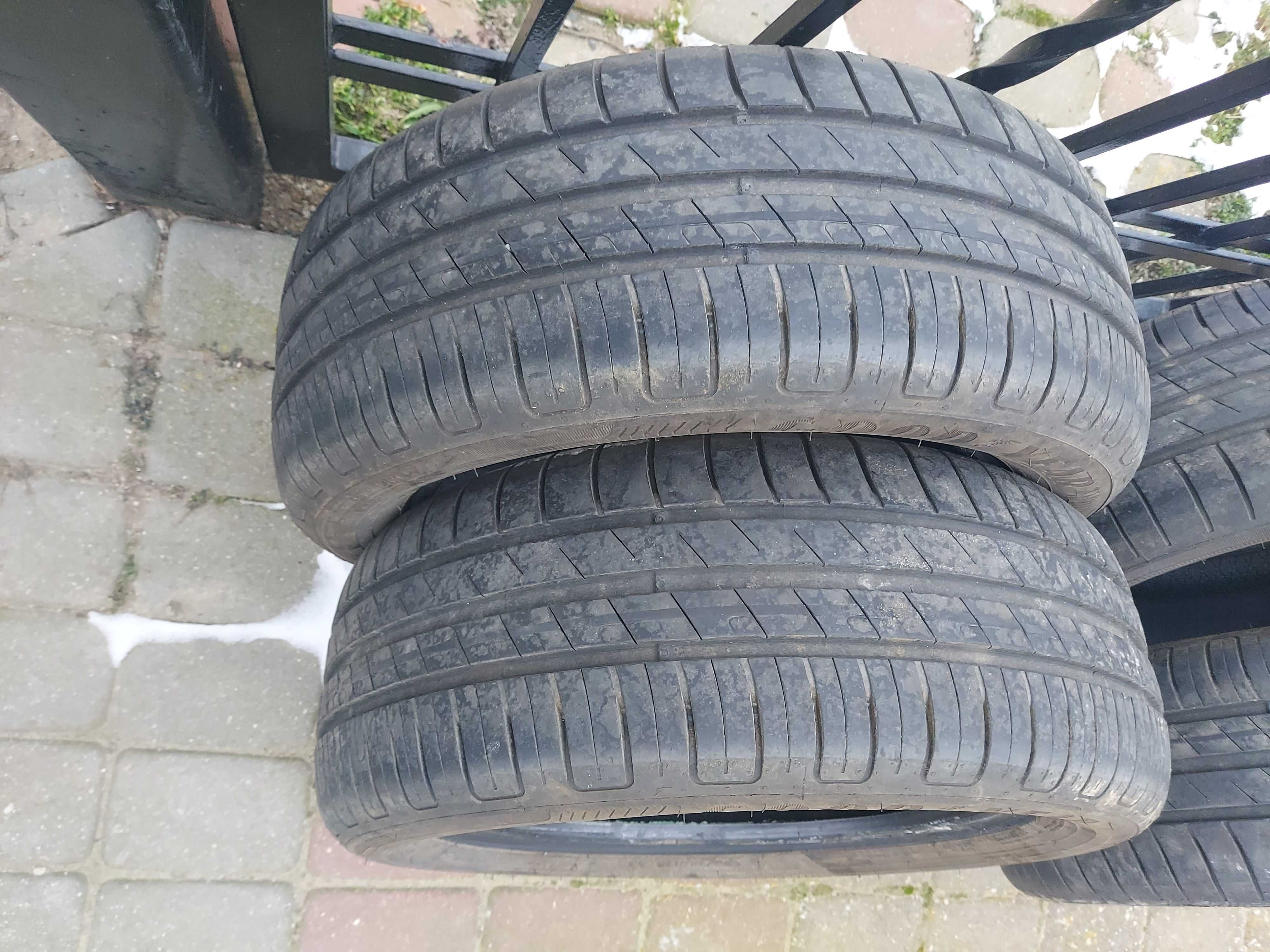 Goodyear Efficientgrip Performance 195/55R15