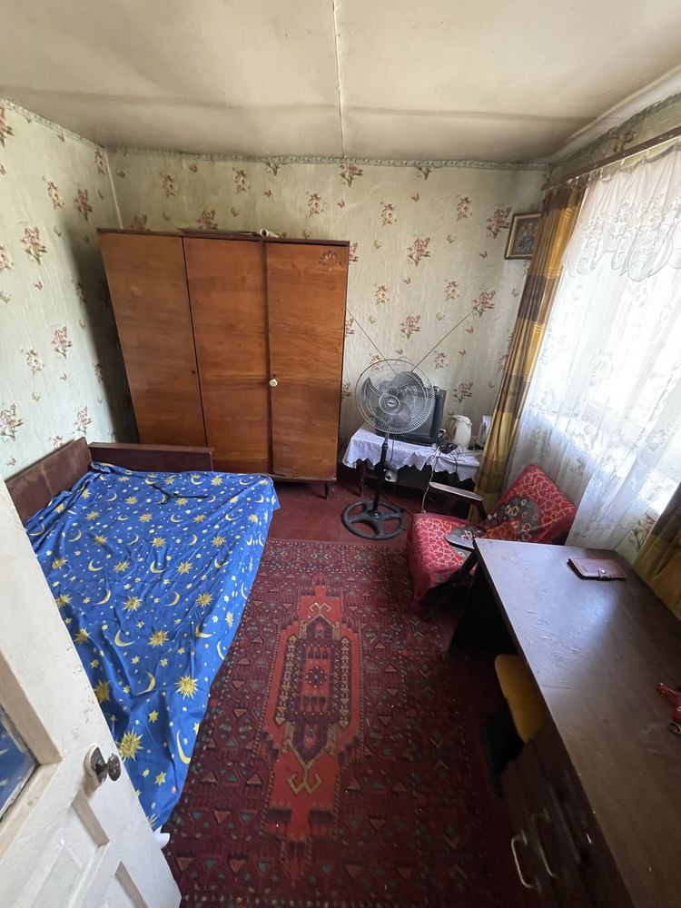 Дом в Варваровке с участком !