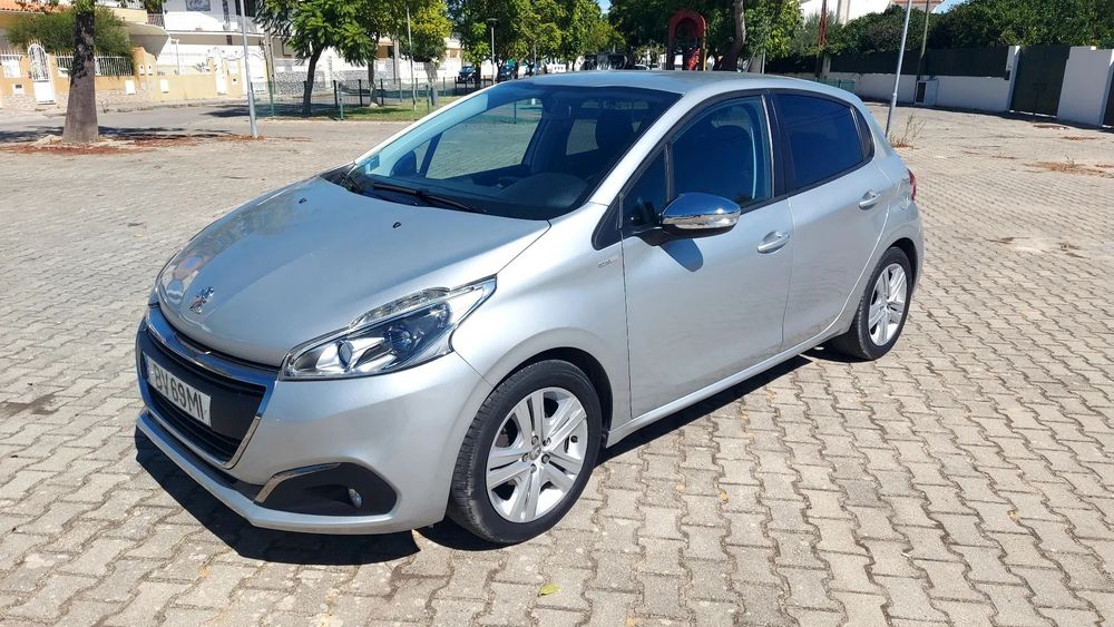 Peugeot 208 82 VTI Style