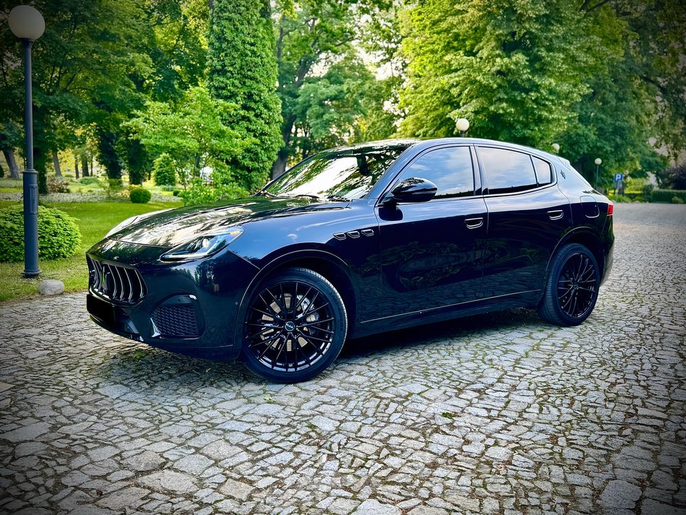 Wynajem Maserati Grecale GT krotko/dlugoterminowy