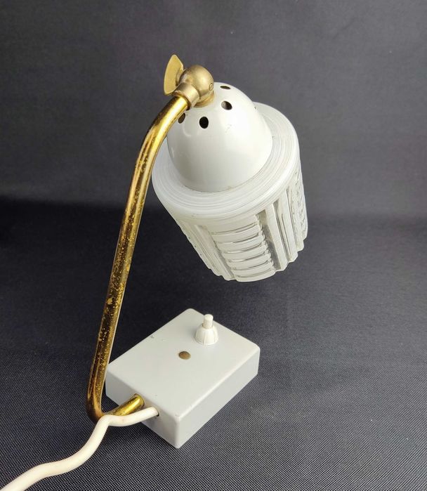 Lampka nocna metalowa z kloszem szklanym - lata 60 - stan bardzo dobry