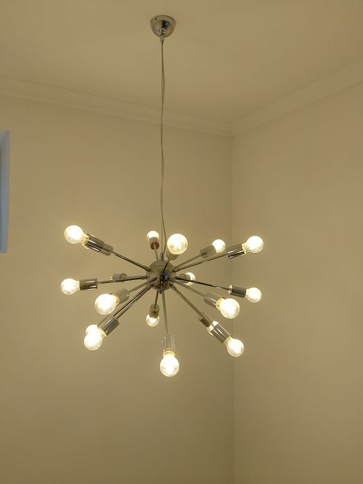 Lampa wisząca Duży Żyrandol żarowki dekoracyjne.
