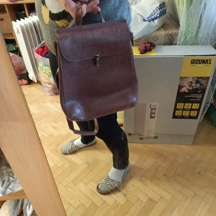 Шкіряний рюкзак жіночий