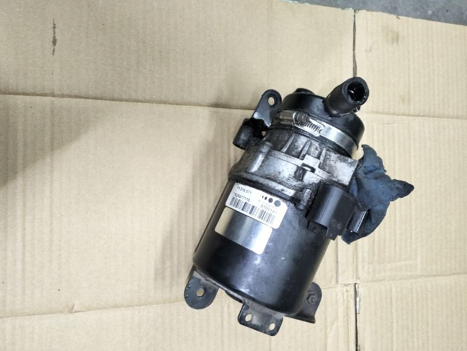 Pompa wspomagania Mini R50 R52 One  Części