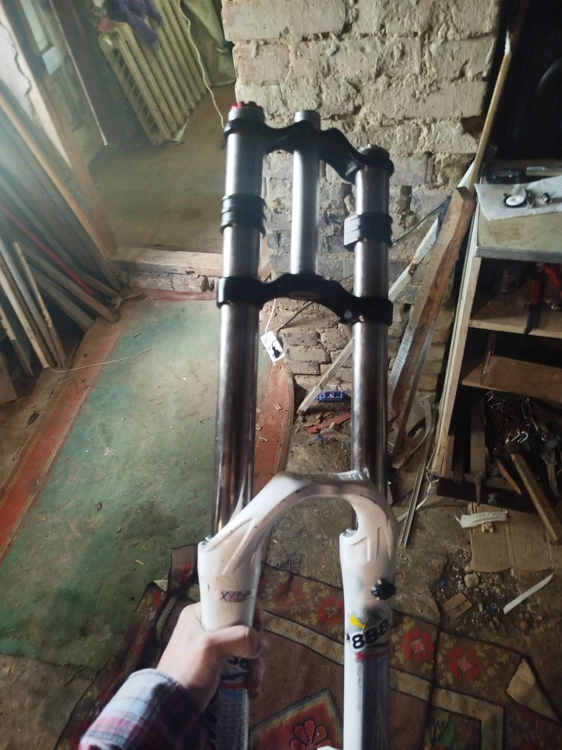 Продам вилку MARZOCCHI BOMBER 888 RC3 WC