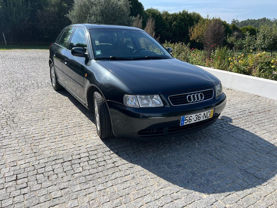 Audi A3 1.6 gasolina - Único proprietário
