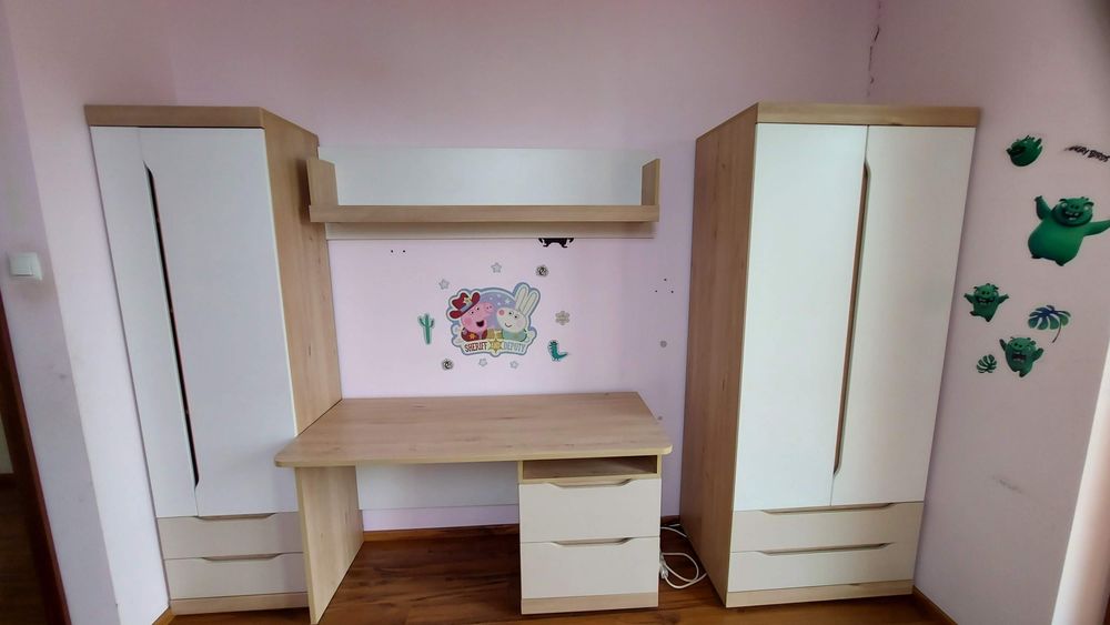 Używane meble do pokoju dziecięcego