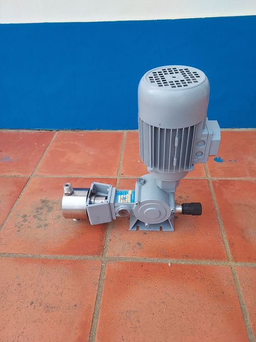 Bomba duseadora de adubo