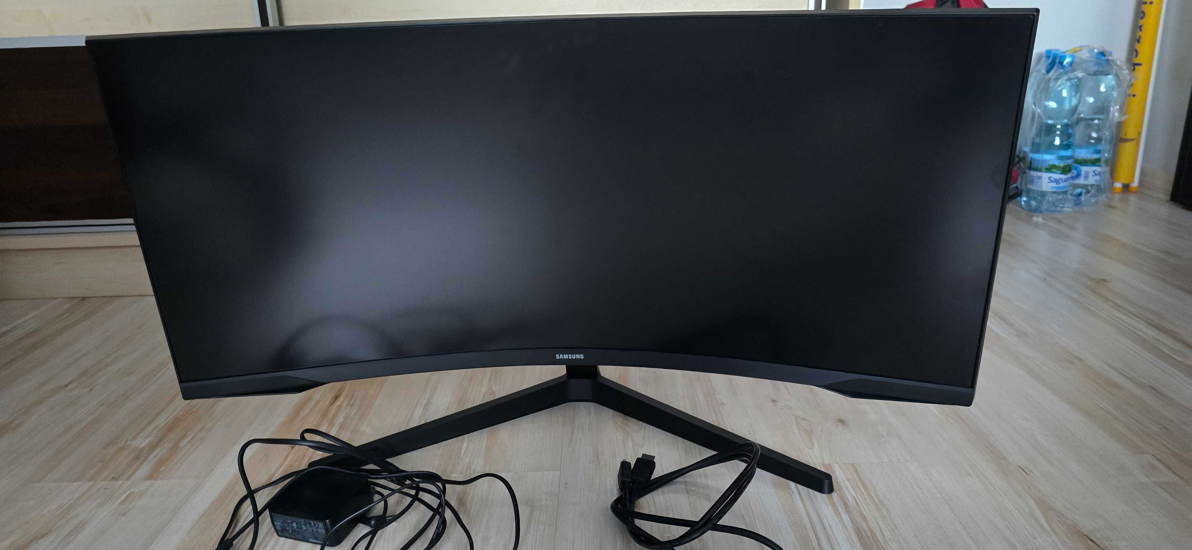 Sprzedam monitor Samsung oddysey G5