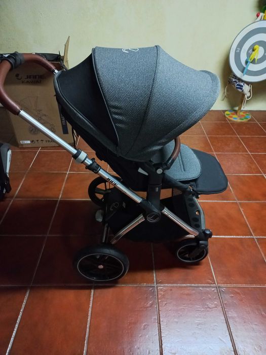 Vendo Conjunto (trio) Cadeira de Bebé/Criança Jane Kawai + Isofix Jane