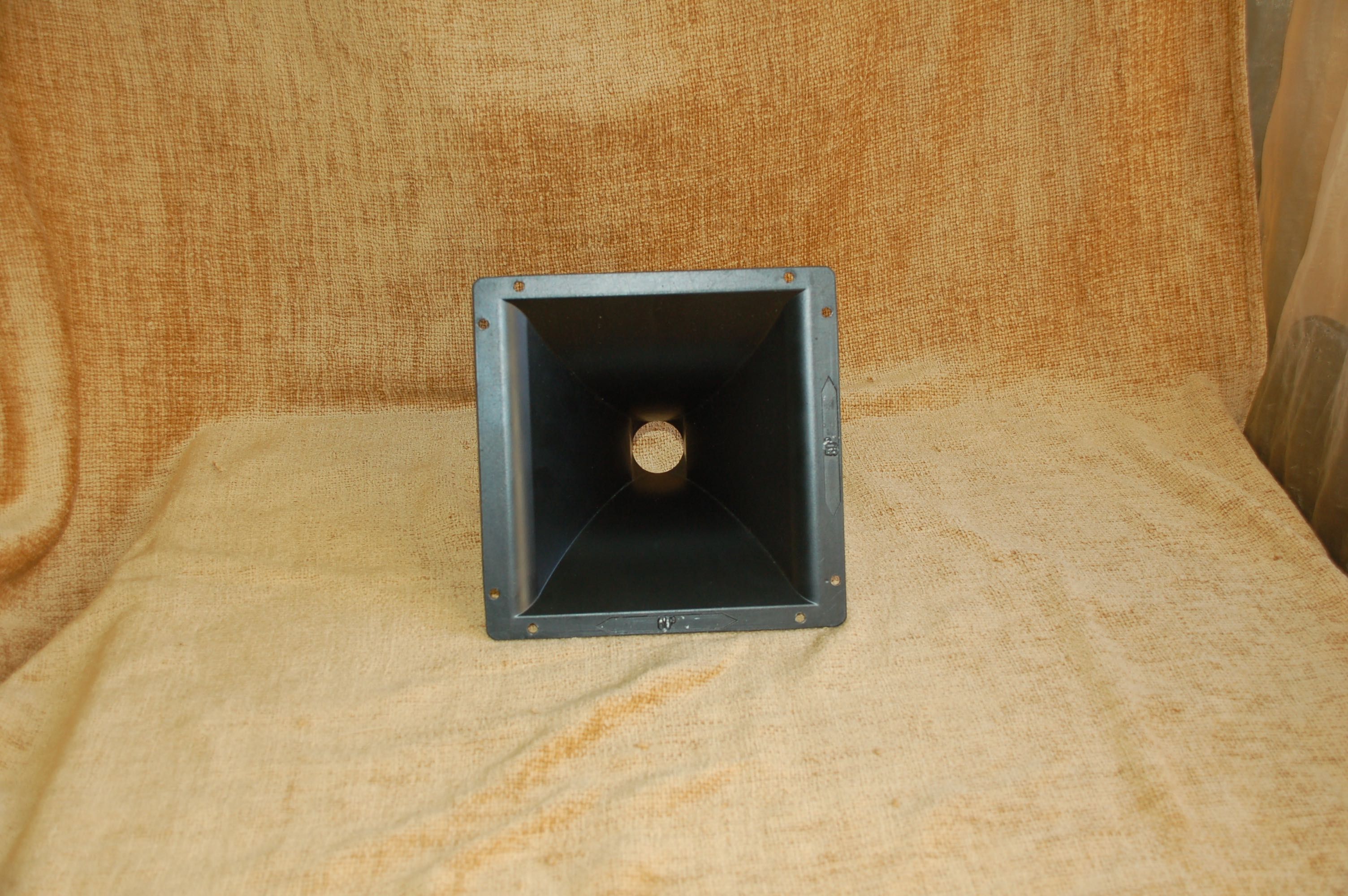 Рупор металический 1 , 5 "
