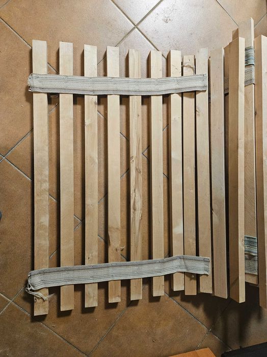 Drewniany stelaż pod materac do łóżka