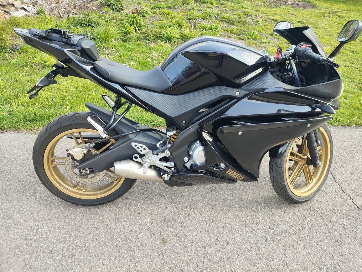 Yamaha YZF R125. 2011r