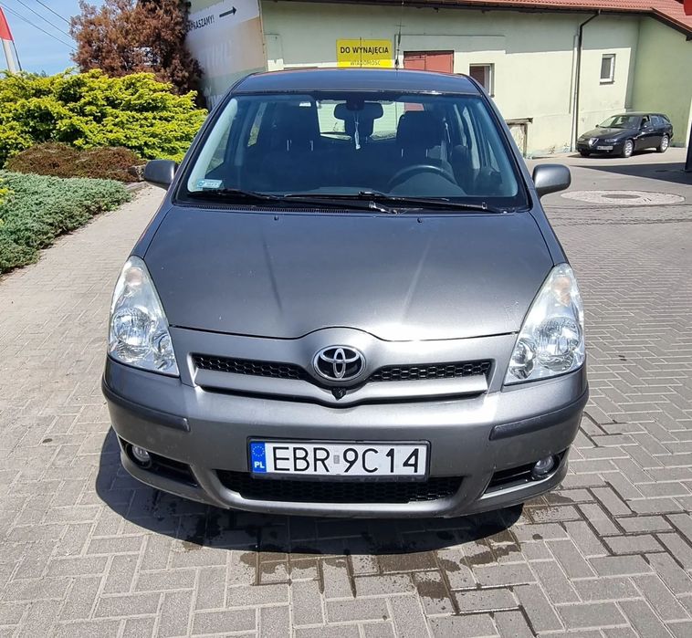 Toyota Corolla Verso Toyota Corolla Verso 2.0 diesel 2005r 7 osobowy