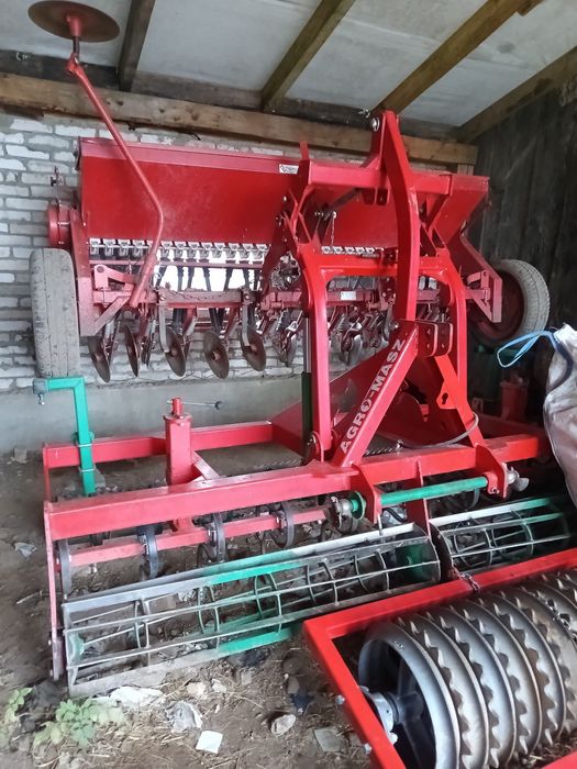 Zestaw uprawowo siewny